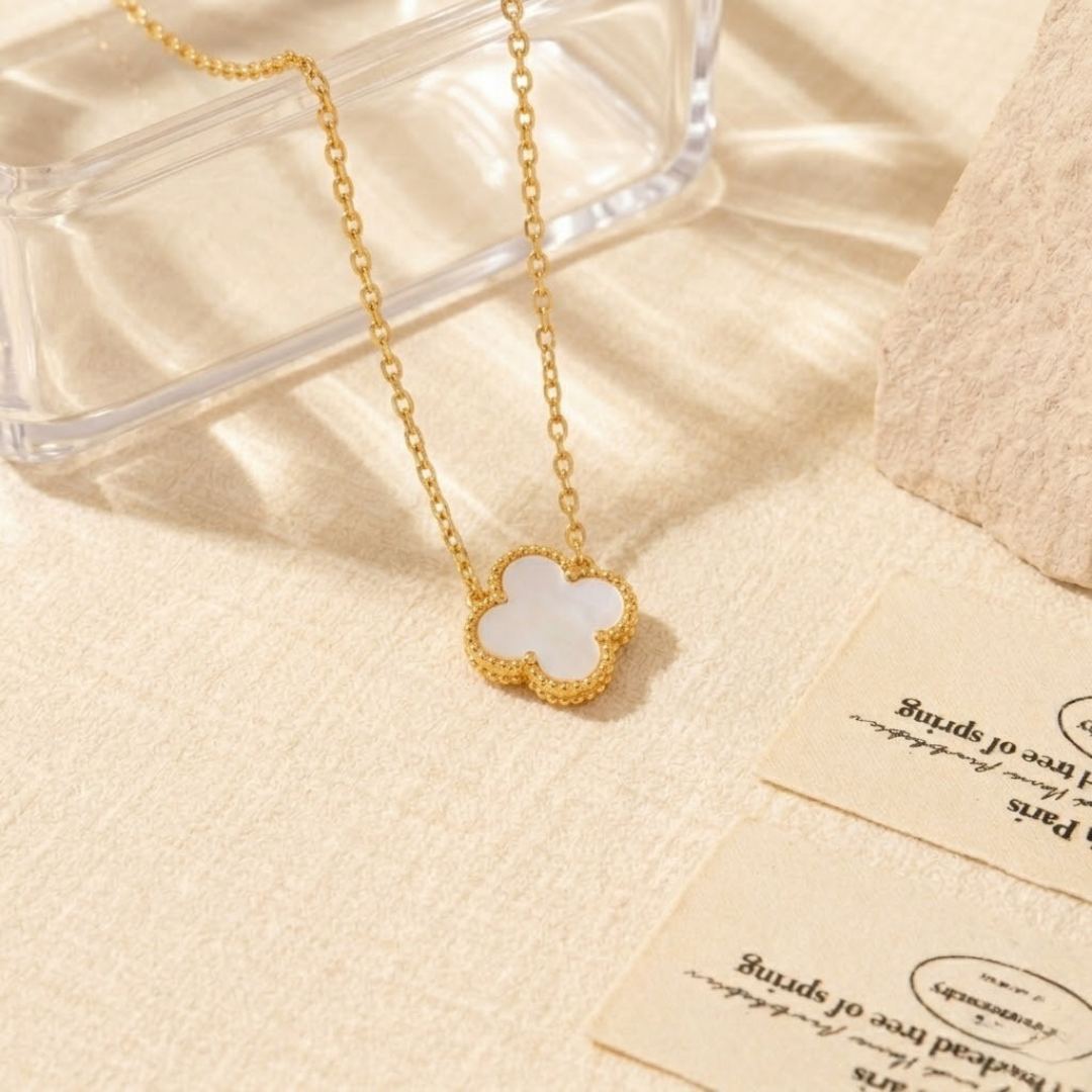 Delicate 18K gold plated luxury white clover pendant necklace gift
